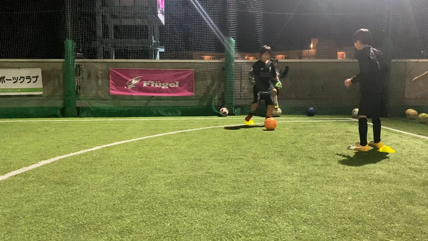 トップスピードからのシュートスキル養成　茅ヶ崎サッカースクール